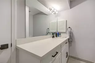 14409 Still Meadow Dr, Houston, TX 77079 - Photo 28