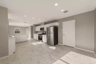 6542 Carly Park Way, Houston, TX 77084 - Photo 8