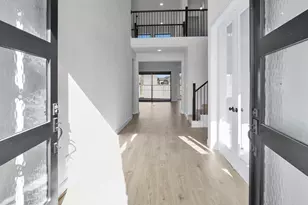 12214 Grassy Bnd Dr, Baytown, TX 77523 - Photo 2