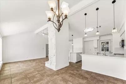10111 Limewood Lane, Sugar Land, TX 77498 - Photo 6