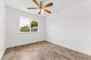 10111 Limewood Ln, Sugar Land, TX 77498 - Photo 14