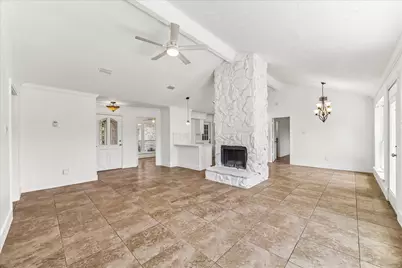 10111 Limewood Lane, Sugar Land, TX 77498 - Photo 4