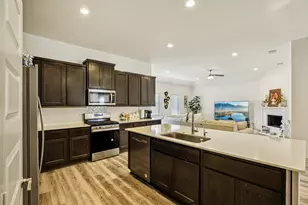 723 Westwood Dr, League City, TX 77573 - Photo 8