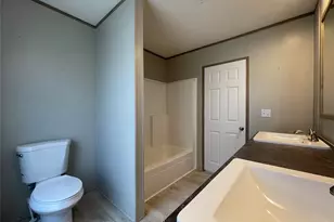 401 Rd 5701, Cleveland, TX 77327 - Photo 20