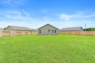 12403 Wild Strawberry Rd, Houston, TX 77038 - Photo 28