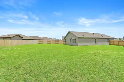 12403 Wild Strawberry Rd, Houston, TX 77038 - Photo 30