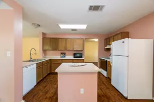 1225 Minerva St, Austin, TX 78753 - Photo 10
