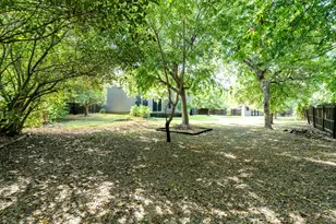 1225 Minerva St, Austin, TX 78753 - Photo 28