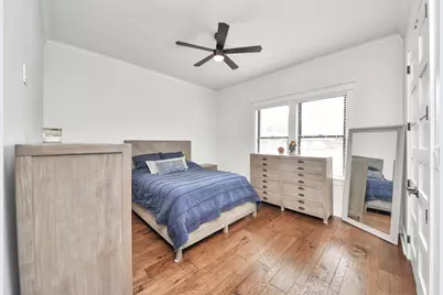 511 Kyle Street, Sugar Land, TX 77478 - Photo 32