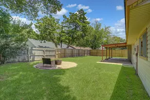 742 Sugar Hill Dr, La Porte, TX 77571 - Photo 34