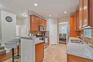 18826 Fairy Wren Ln, Richmond, TX 77407 - Photo 10