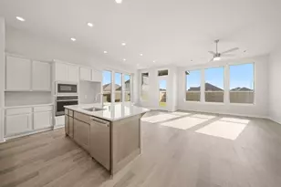 22218 Mount Whitney Rd, Waller, TX 77484 - Photo 4