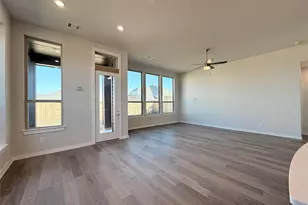 22218 Mount Whitney Rd, Waller, TX 77484 - Photo 4