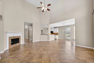 521 Opal Sky Ct, League City, TX 77573 - Photo 14