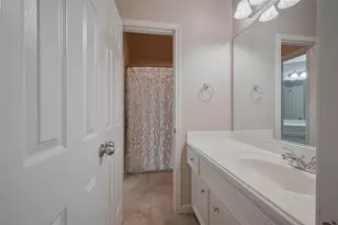 521 Opal Sky Ct, League City, TX 77573 - Photo 40