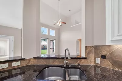 521 Opal Sky Court, League City, TX 77573 - Photo 6