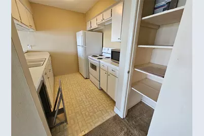 12600 Melville Drive #321B, Montgomery, TX 77356 - Photo 14