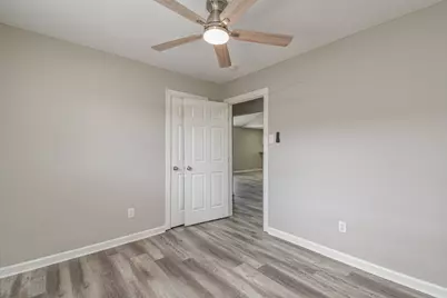 7135 Kings Drive, Baytown, TX 77521 - Photo 18