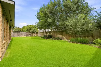 18323 E Laura Shore Drive, Cypress, TX 77433 - Photo 26