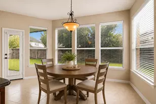 18323 E Laura Shore Dr, Cypress, TX 77433 - Photo 12