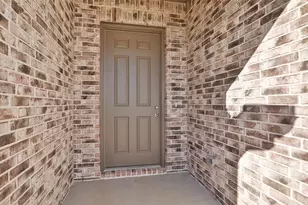 308 Abbott Creek Ln, Dayton, TX 77535 - Photo 2