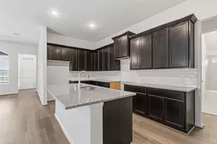 308 Abbott Creek Ln, Dayton, TX 77535 - Photo 10