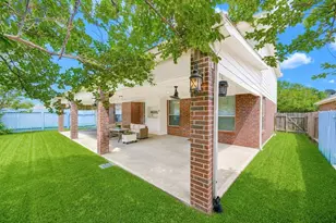 21819 Hannover Village Dr, Spring, TX 77388 - Photo 6