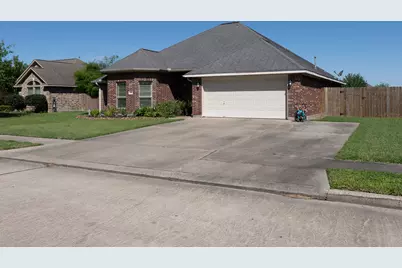3217 El Camino Street, Bay City, TX 77414 - Photo 2