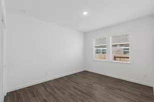 12114 Old Fashion Cir, Mont Belvieu, TX 77535 - Photo 24