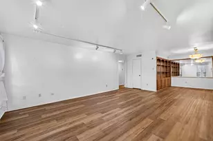 359 N Post Oak Ln, Houston, TX 77024 - Photo 6