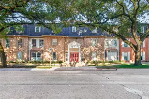 359 N Post Oak Ln, Houston, TX 77024 - Photo 30