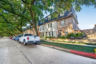 359 N Post Oak Ln, Houston, TX 77024 - Photo 32