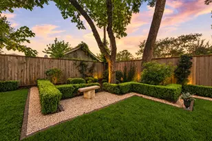 9705 Larston St, Houston, TX 77055 - Photo 36