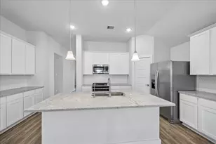 9830 N Goshawk Trl, Conroe, TX 77385 - Photo 18