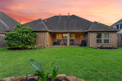 1705 Coral Cliff Drive, Dickinson, TX 77539 - Photo 36