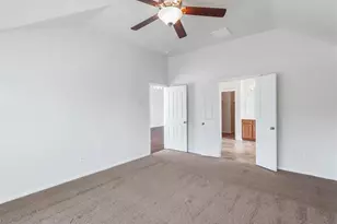 2501 Shady Falls Ln, Pearland, TX 77584 - Photo 8