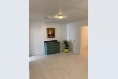 5237 Carmen Street, Houston, TX 77033 - Photo 20