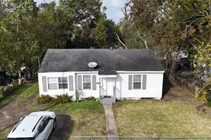 5237 Carmen St, Houston, TX 77033 - Photo 2