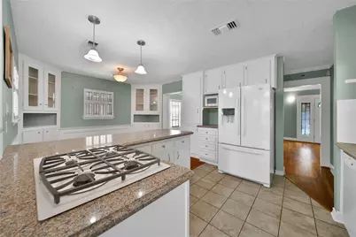 1583 Sue Barnett Drive, Houston, TX 77018 - Photo 10