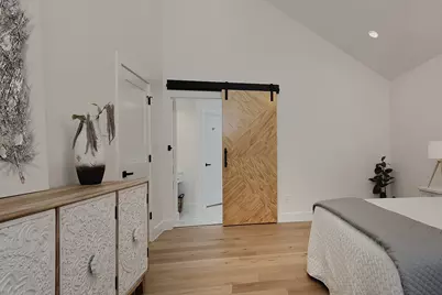 16 Crinkleroot Court, The Woodlands, TX 77380 - Photo 18