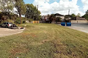 0 Maple Hill Dr, Houston, TX 77088 - Photo 1