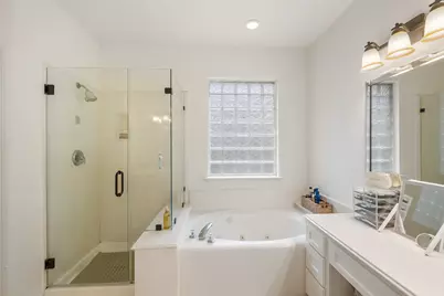 30 S Creekmist Place, The Woodlands, TX 77385 - Photo 22