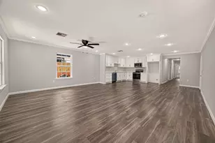 7412 S Hall St, Houston, TX 77028 - Photo 6