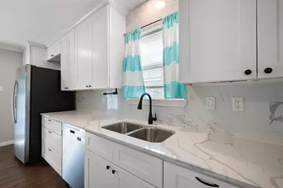 11806 Murr Way, Houston, TX 77048 - Photo 12