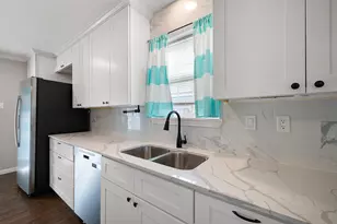 11806 Murr Way, Houston, TX 77048 - Photo 12