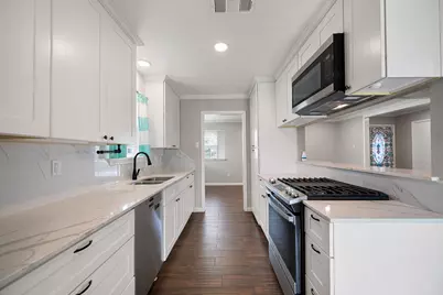 11806 Murr Way, Houston, TX 77048 - Photo 14