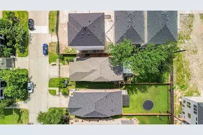 7608 Janak Drive, Houston, TX 77055 - Photo 32