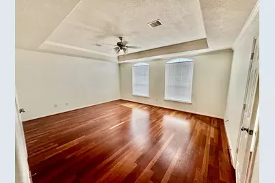 7608 Janak Drive, Houston, TX 77055 - Photo 12