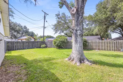 3010 Lamar Circle, El Campo, TX 77437 - Photo 30