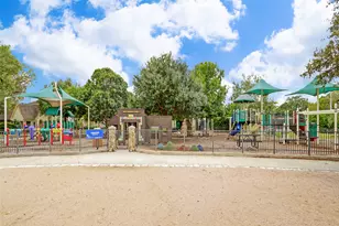 4202 Ruskin St, West University Place, TX 77005 - Photo 8